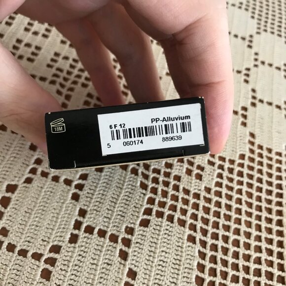 NIB Illamasqua Pure Pigment Eyeshadow in Alluvium - Picture 9 of 12